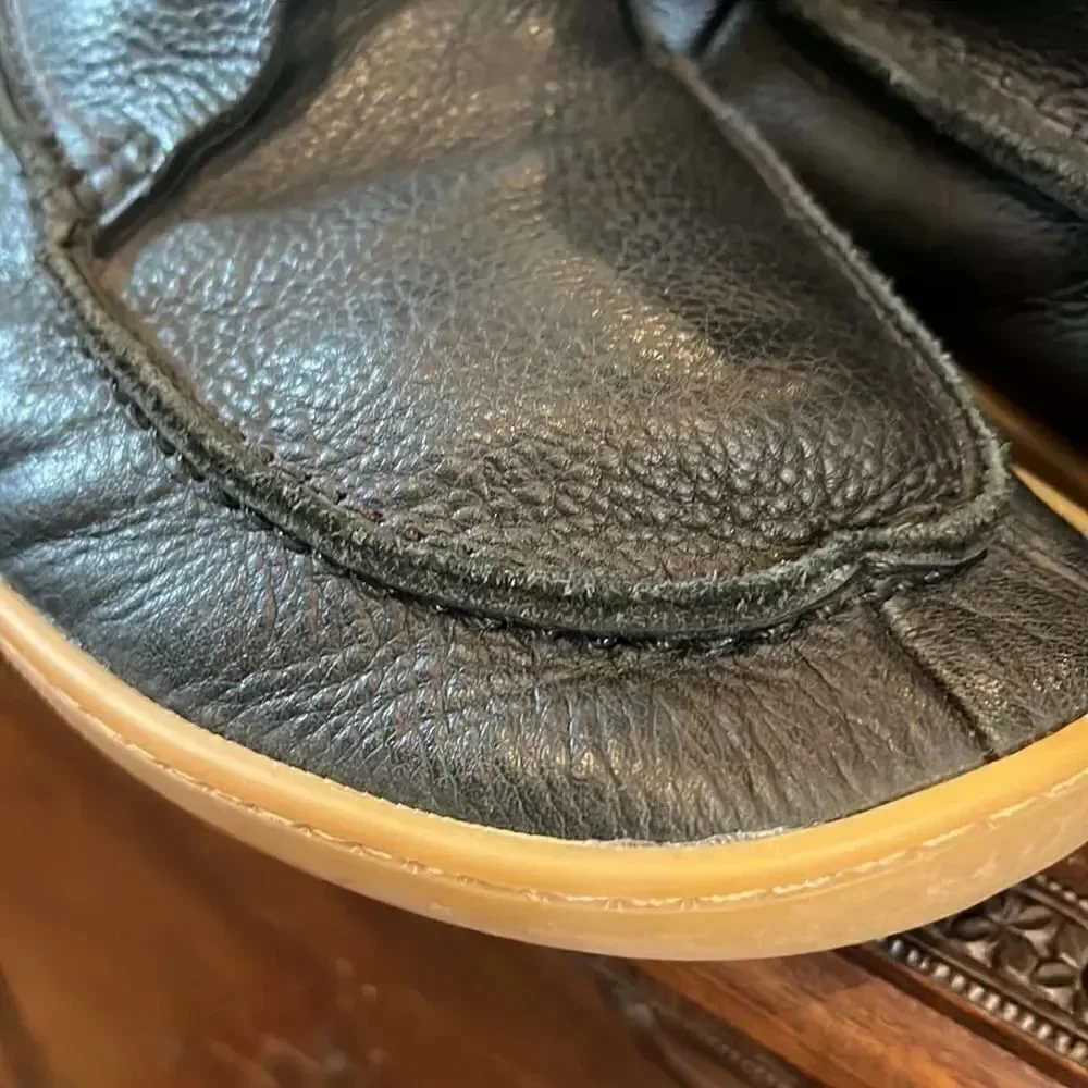 Outer black leather low Chukka boots, size 9!